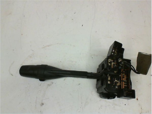 Commande eclairage Nissan ALMERA I Hatchback (N15) 1.4 (1995-2000)