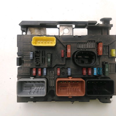 Bsm (boitier servitude moteur) PEUGEOT 307