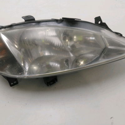 Phare droit RENAULT MEGANE