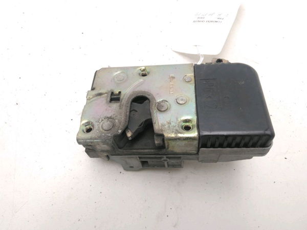 Serrure porte avg PEUGEOT 206