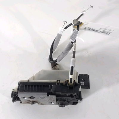Serrure porte avd PEUGEOT 2008 1