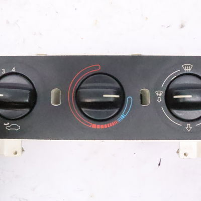 Commande de chauffage Peugeot 306 3-5 portes (7A, 7C, N3, N5) 1.9 d (1994-2001)