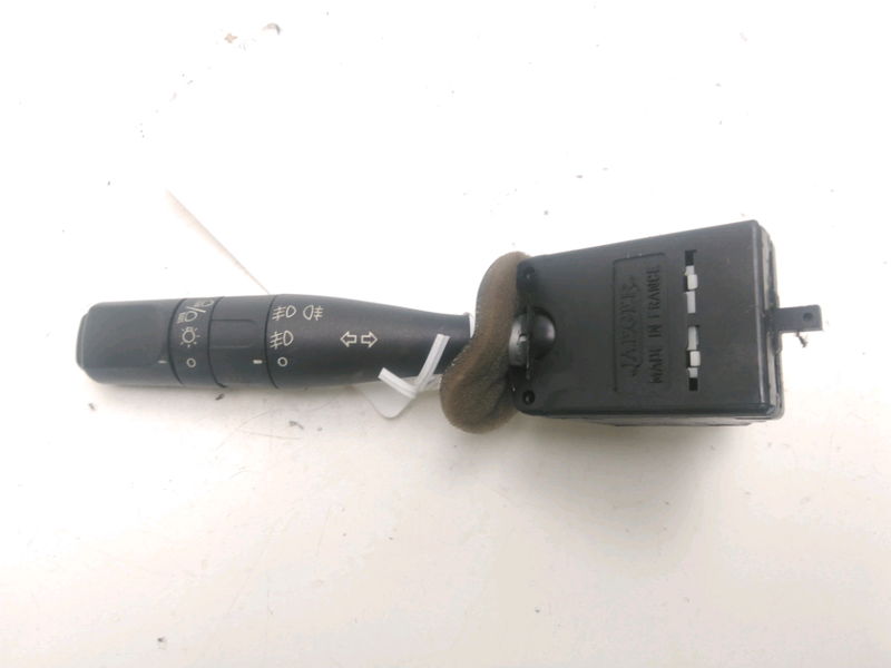 Commande clignotant PEUGEOT 206