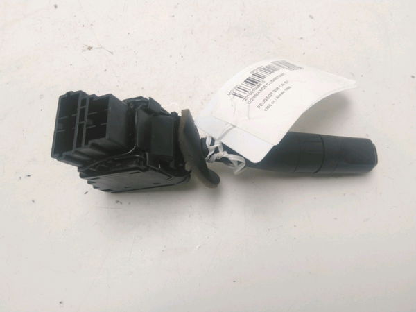 Commande clignotant PEUGEOT 206