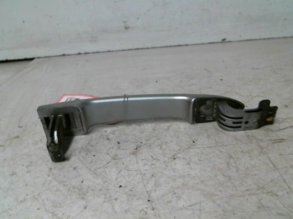 Poignee ext porte avg Renault CLIO III (BR0-1, CR0-1) 1.5 dci (br17, cr17) (2005-2012) 5 portes