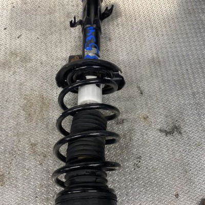Amortisseur avant gauche Ford FIESTA VI (CB1, CCN) 1.6 tdci (2008-2012)