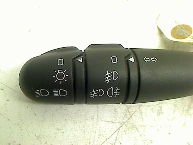 Commande clignotant Renault ESPACE IV (JK0-1_) 2.2 dci (jk0h) (2002-2006)