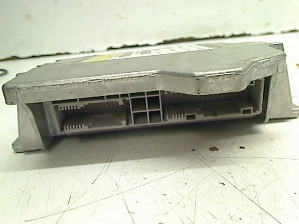Boitier pyrotechnique Bmw 1 (E81) 118 d (2006-2011) 3 portes
