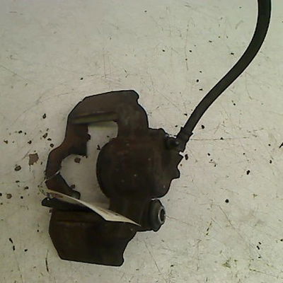 Etrier de frein avant droit Renault CLIO I (B-C57_, 5-357_) 1.2 (b-c-s57a, b-c57s, 5-357f, 5-357j, 5-357l, 5-357r) (1990-1998) 5