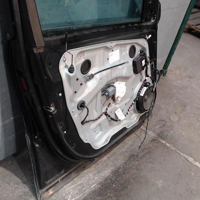 Porte avant gauche MERCEDES CLASSE M 164