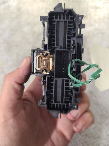 Interrupteur commande de frein a main Cupra FORMENTOR (KM7) 1.5 tsi (2020)