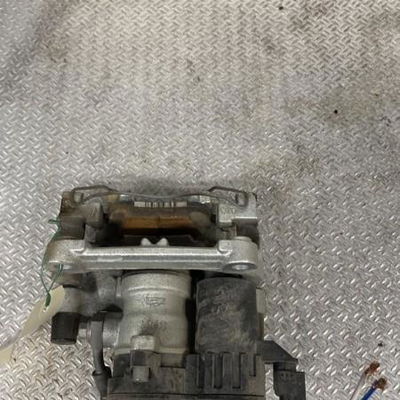 Etrier de frein arrière droit Ford FOCUS IV (HN) 1.0 ecoboost (2018)