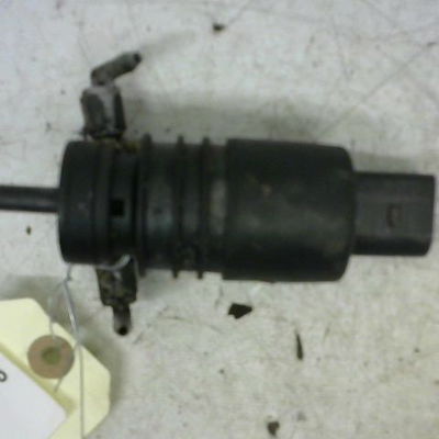 Pompe lave-glace avant Volkswagen POLO (9N_, 9A_) 1.4 16v (2001-2008)