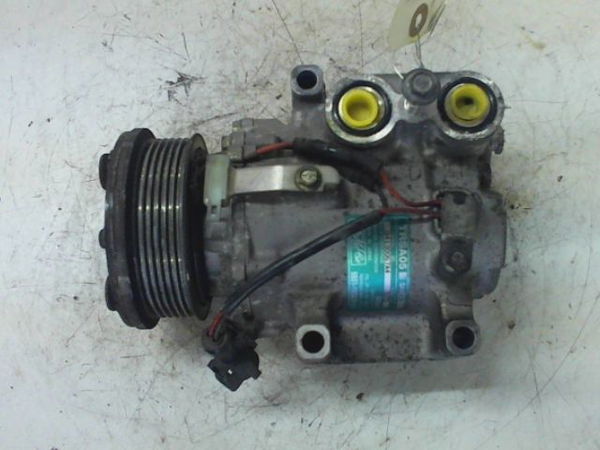 Compresseur air conditionne FORD KA