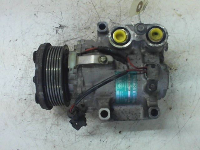 Compresseur air conditionne FORD KA
