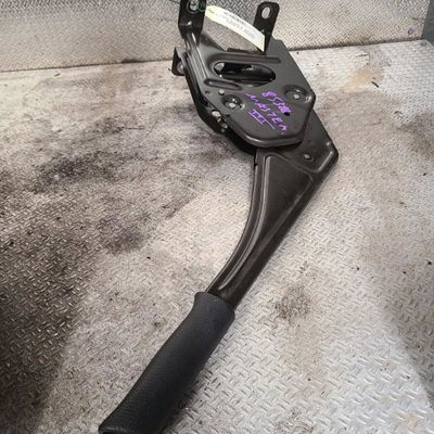 Levier frein a main Renault MASTER III Camion plate-forme-Châssis (EV, HV, UV) 2.3 dci 125 fwd (ev0c, ev0d, ev0j, hv0c, hv0d, hv0h,... (2010)