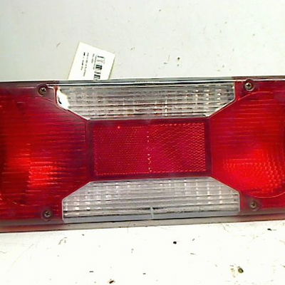 Feu arrière droit Iveco DAILY VI Camionnette 35s15, 35c15, 40c15, 45c15, 50c15, 65c15, 70c15 (2014-2016)