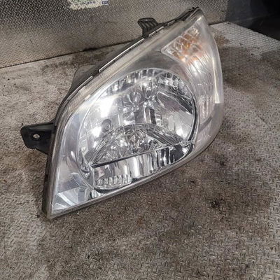 Phare gauche Hyundai GETZ (TB) 1.1 (2002-2005)
