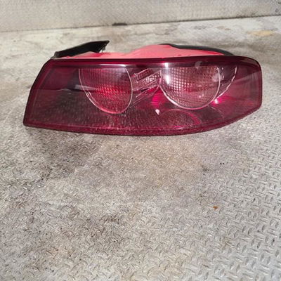 Feu arrière droit Alfa romeo 159 (939_) 1.9 jtdm 16v (939axc1b, 939axc12) (2005-2011)