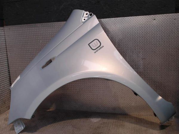 Aile avant gauche Toyota YARIS (_P1_) 1.0 (scp10_) (1999-2005)