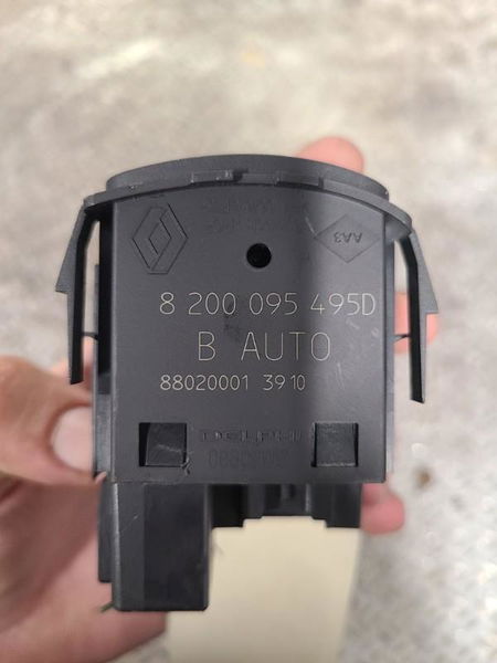 Interrupteur commande de phares Renault TWINGO II (CN0_) 1.6 rs (cn0n, cn0r, cn0s) (2008-2014)