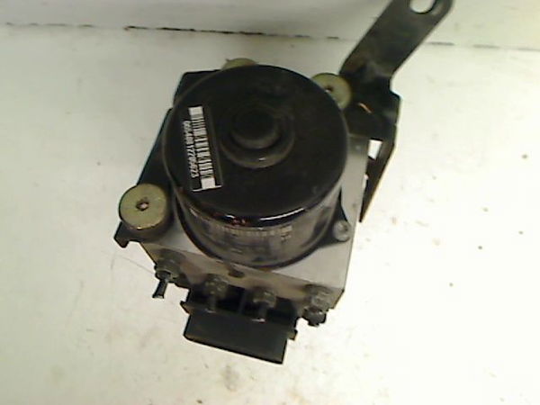 Unité hydraulique abs Peugeot 206 3-5 portes (2A-C) 1.4 hdi eco 70 (2001-2009) 5 portes