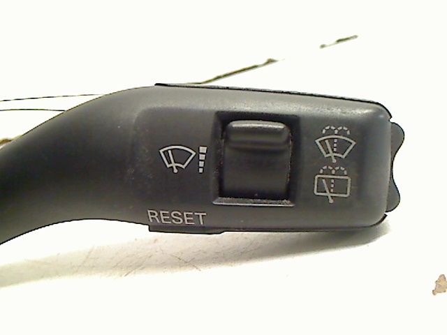 Commande essuie glace Audi A3 (8P1) 2.0 tdi (2003-2012)