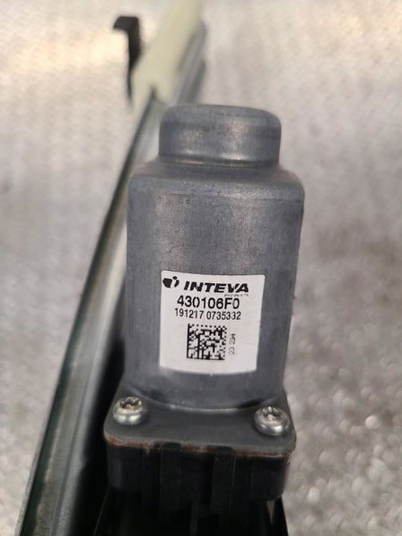 Mecanisme leve glace aile arg Renault MEGANE IV 3-5 portes (B9A-M-N_) 1.5 dci 110 (b9a3) (2015)