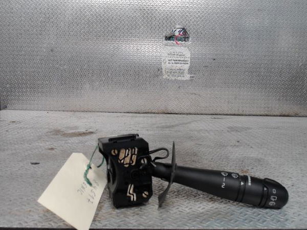 Commande essuie glace Renault SCÉNIC I Monospace (JA0-1_, FA0_) 1.6 (ja00, ja16, ja15, ja19, ja1v, ja2b, ja2c, ja0b,... (1999-2003) 5 portes