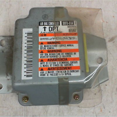 Boitier pyrotechnique Suzuki JIMNY Véhicule tout terrain fermé (SN) 1.3 16v 4wd (sn413) (1998)
