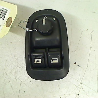 Commande lève-glace porte avant gauche Fiat SCUDO Camionnette (220_) 2.0 jtd (1999-2006)