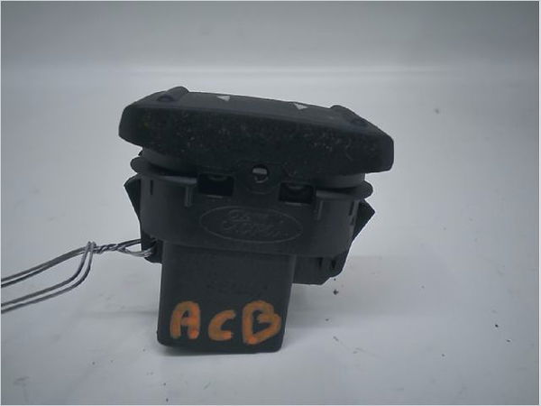Commande lève-glace porte avant droite Ford FOCUS II (DA_, HCP, DP) 1.6 tdci (2004-2012)