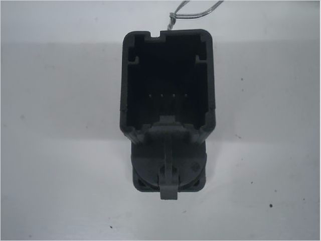 Commande lève-glace porte avant droite Ford FOCUS II (DA_, HCP, DP) 1.6 tdci (2004-2012)
