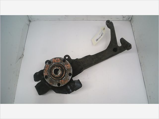 Fusee avd Audi A6 C5 (4B2) 1.8 t (1997-2005)