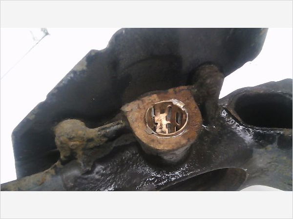 Fusee avd Audi A6 C5 (4B2) 1.8 t (1997-2005)