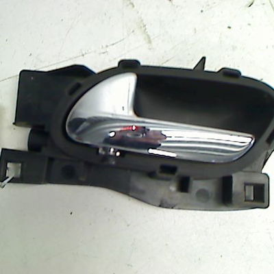 Poignee int porte avg PEUGEOT 407