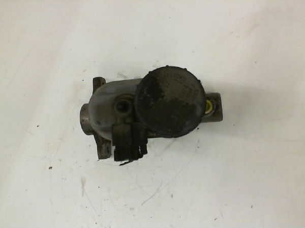 Maitre cylindre Nissan ALMERA II Hatchback (N16) 1.5 (2002-2006)