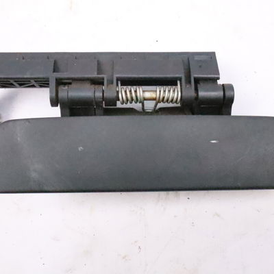 Poignee ext porte avd Peugeot 306 3-5 portes (7A, 7C, N3, N5) 1.9 d (1994-2001)