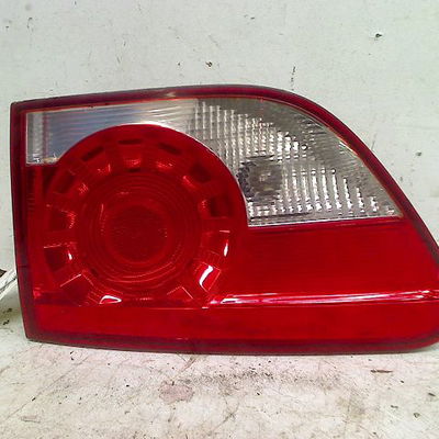 Feu arrière intérieur droit Seat ALTEA XL (5P5, 5P8) 1.9 tdi (2006-2010) 5 portes