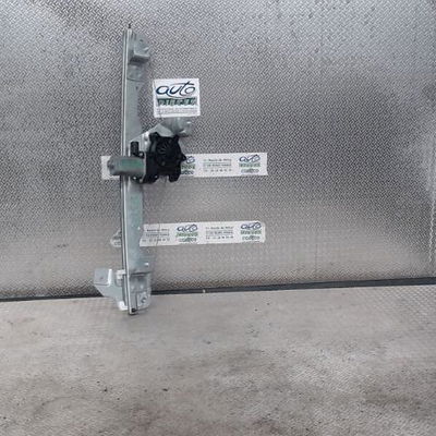 Mecanisme  moteur lève-glace avant droit Dacia DUSTER (HS_) 1.5 dci (2010-2018)