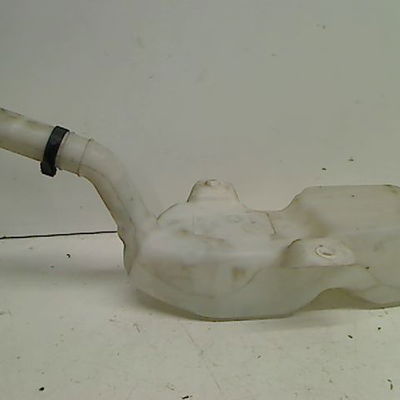 Reservoir lave-glace avant FIAT PANDA