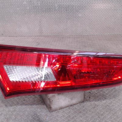 Feu arrière interieur gauche Alfa romeo GIULIETTA (940_) 2.0 jtdm (940fxe1a, 940fxg11) (2010-2020)