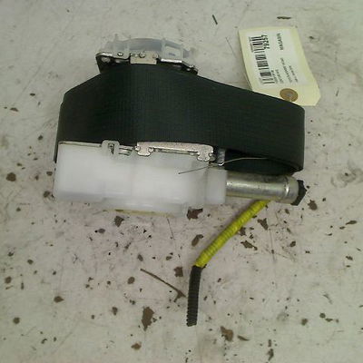 Ceinture avant gauche Toyota AVENSIS Break (_T27_) 1.6 d4-d (wwt270_) (2015-2018)