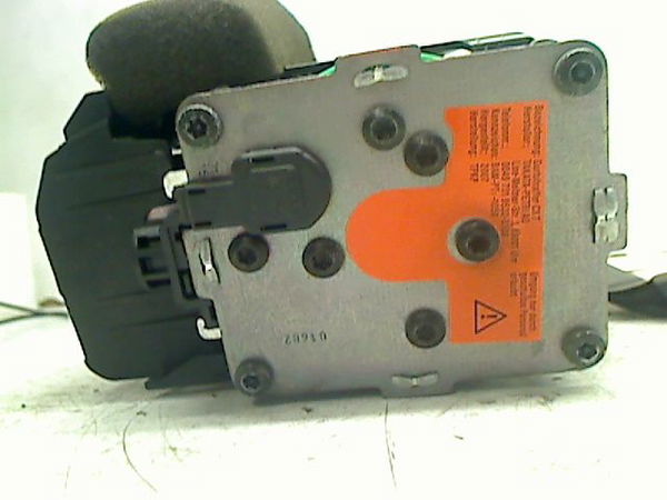 Ceinture avant droite Audi A4 B8 (8K2) 2.7 tdi (2007-2012) 4 portes