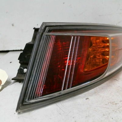Feu arrière droit Honda CIVIC VIII Hatchback (FN, FK) 2.2 ctdi (fk3) (2005) 5 portes