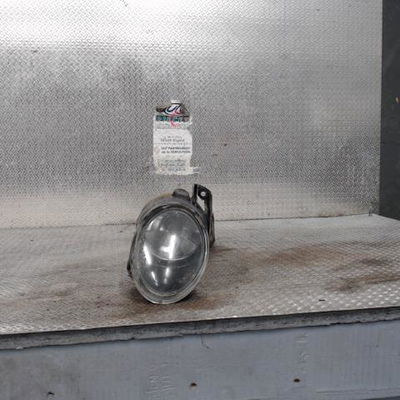 Phare antibrouillard avant droit Volkswagen PASSAT B6 (3C2) 2.0 tdi (2005-2009)