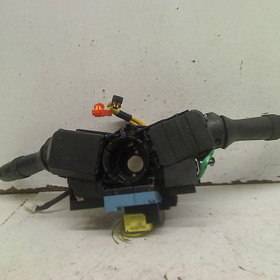 Bloc commodos Toyota AVENSIS Break (_T27_) 1.6 d4-d (wwt270_) (2015-2018)