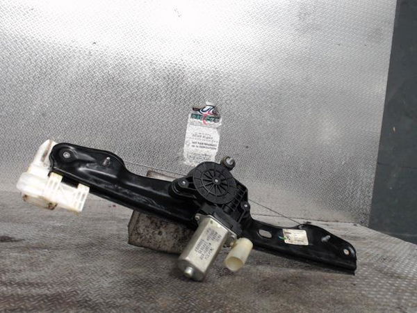 Mecanisme leve glace aile arg Bmw 1 (F20) 116 i (2015-2019)