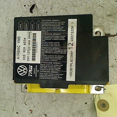 Boitier pyrotechnique Volkswagen PASSAT B6 (3C2) 1.9 tdi (2005-2010) 4 portes