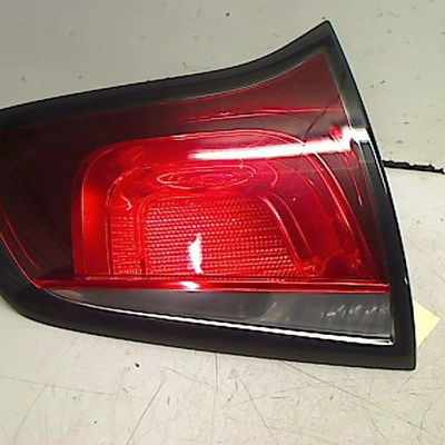 Feu arrière interieur gauche Citroën C3 II (SC_) 1.4 hdi 70 (sc8hzc, sc8hr0, sc8hp4) (2009) 5 portes